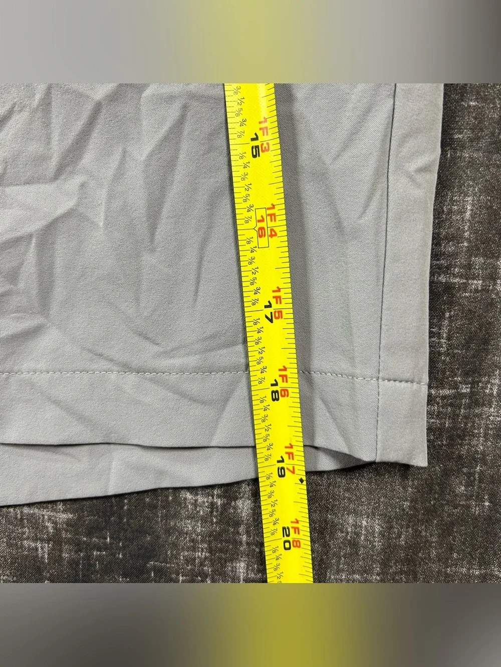 Peter Millar Crown Crafted Surge Golf Shorts Mens 34x9 Gray Athletic Performance